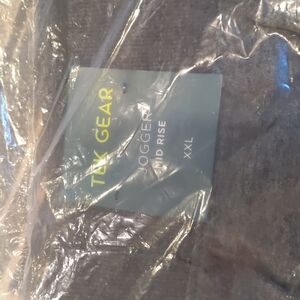 TEK GEAR Jogger Mid Rise. NWT